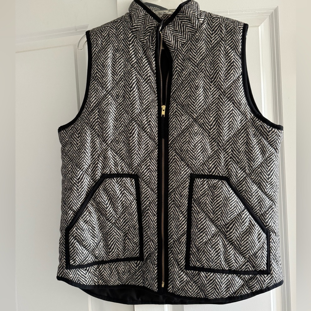 J. Crew Black and White Herringbone Vest US M